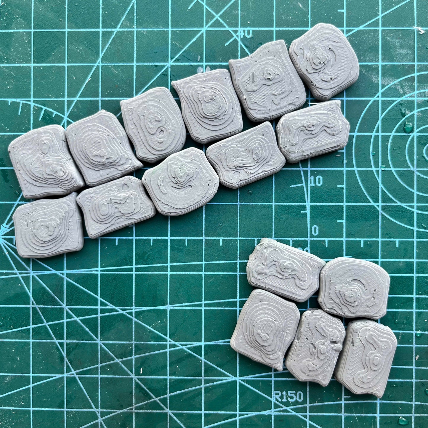 Miniature Brick Mold – Roof Shape Brick Design