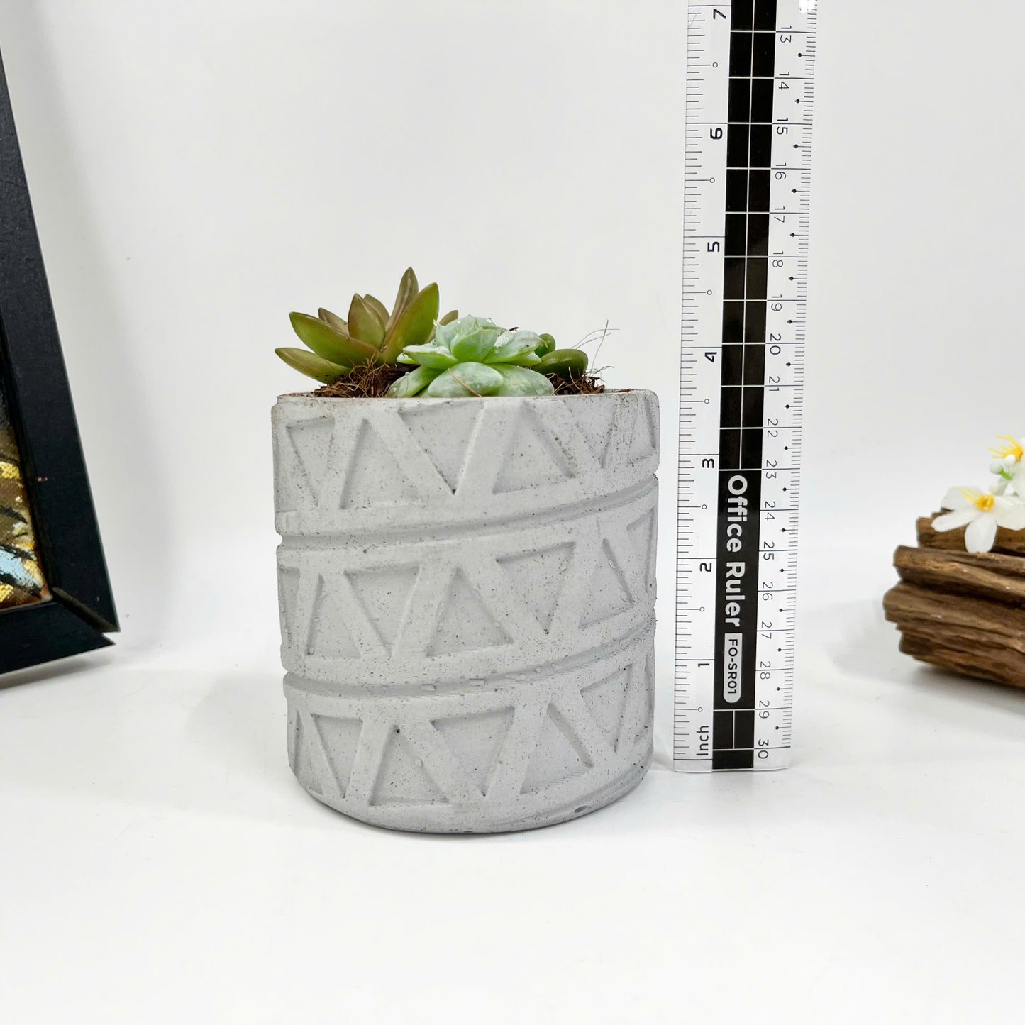 Plant Pot Silicone Mold with Triangle Pattern